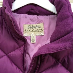 Cabelas goose down puffer vest, deep purple M